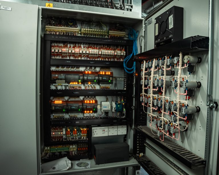 BMS CONTROL PANEL